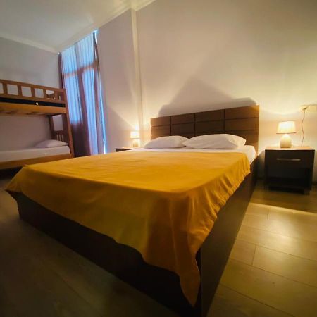 Mimino Aparthotel Batumi Luaran gambar