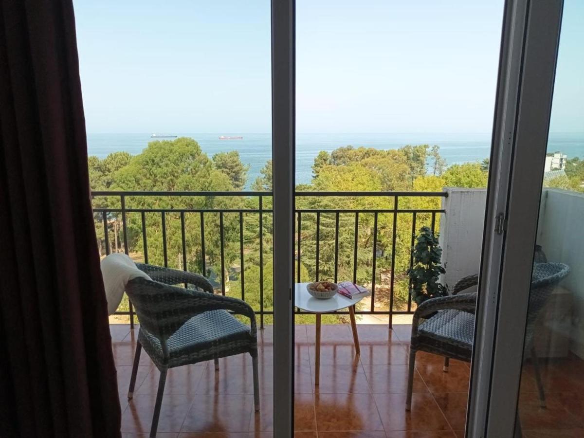 Mimino Aparthotel Batumi Luaran gambar