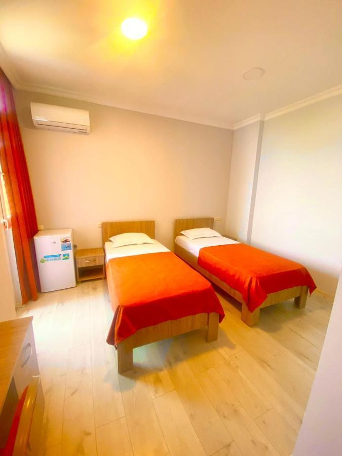 Mimino Aparthotel Batumi Luaran gambar