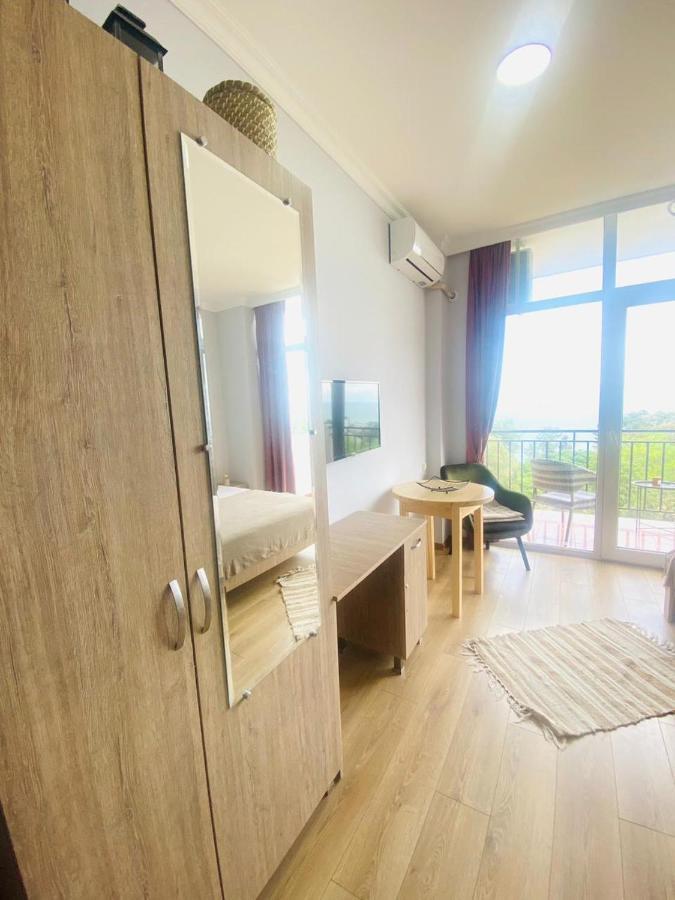 Mimino Aparthotel Batumi Luaran gambar